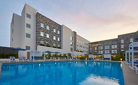 City Suites Cancún Aeropuerto